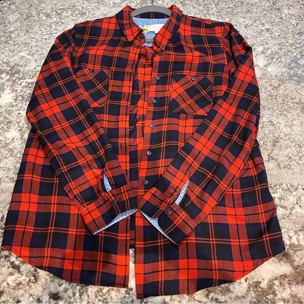 BCBG Women’s Plaid Flannel Button Down| large | Red and Black